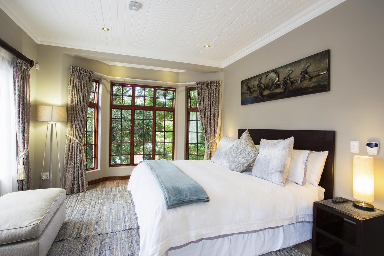 The Browns' - Luxury Suites Dullstroom Bagian luar foto